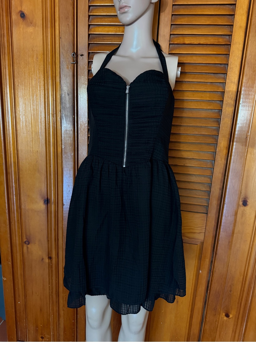 GUESS Los Angeles Black Halter Fit & Flare Mini Dress Size 12